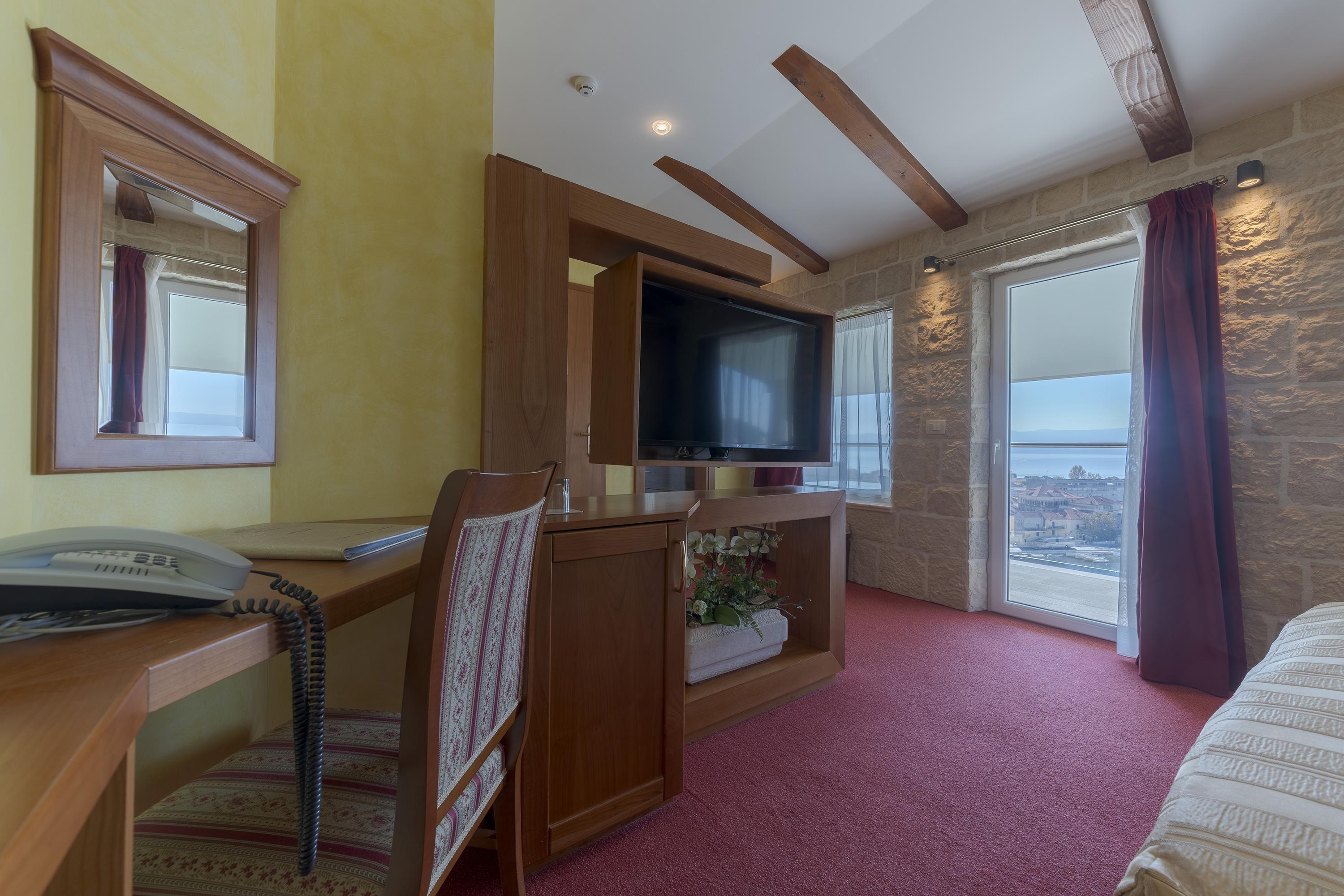 Hotel Villa Dvor (Adults Only) Omiš Екстериор снимка