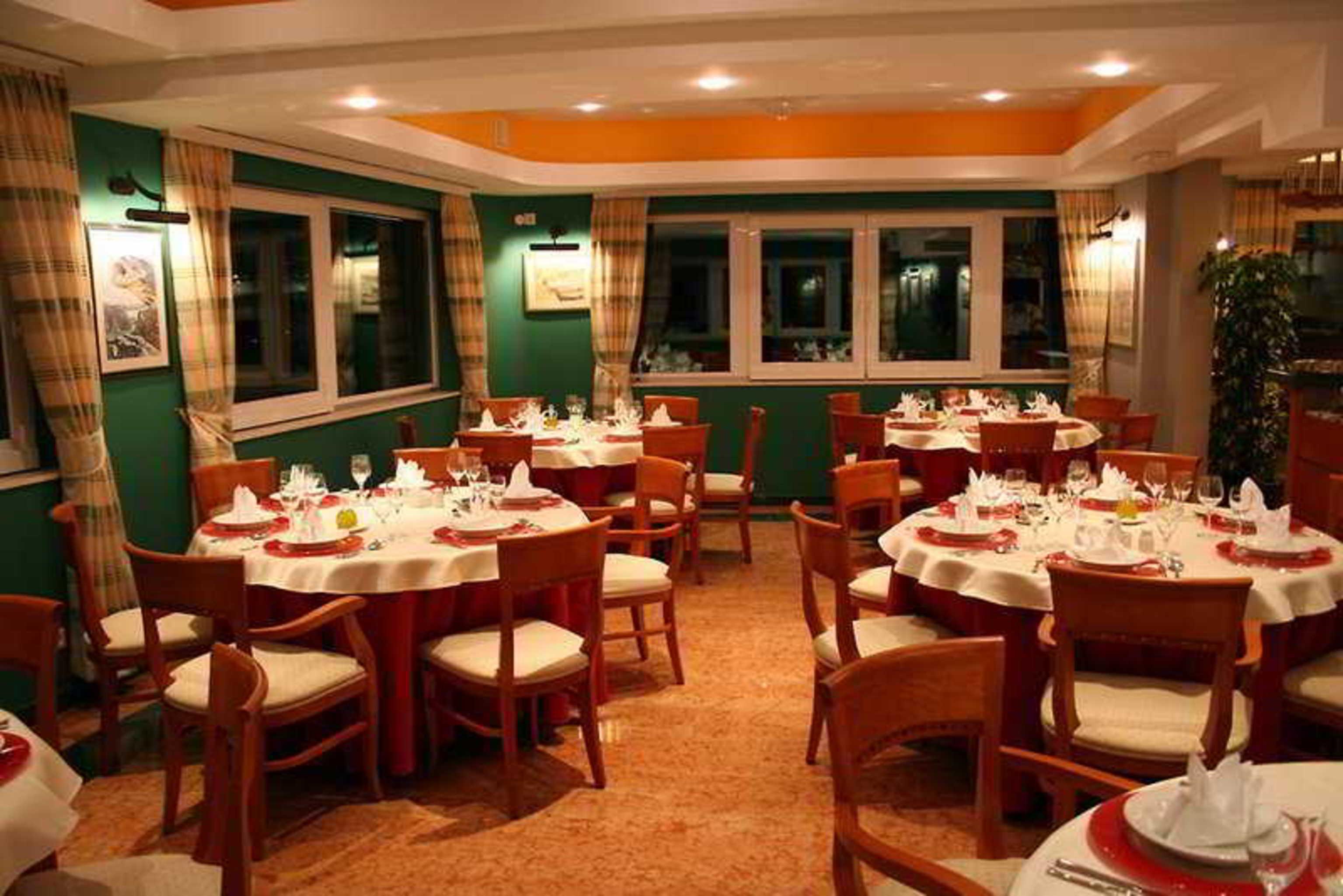 Hotel Villa Dvor (Adults Only) Omiš Екстериор снимка