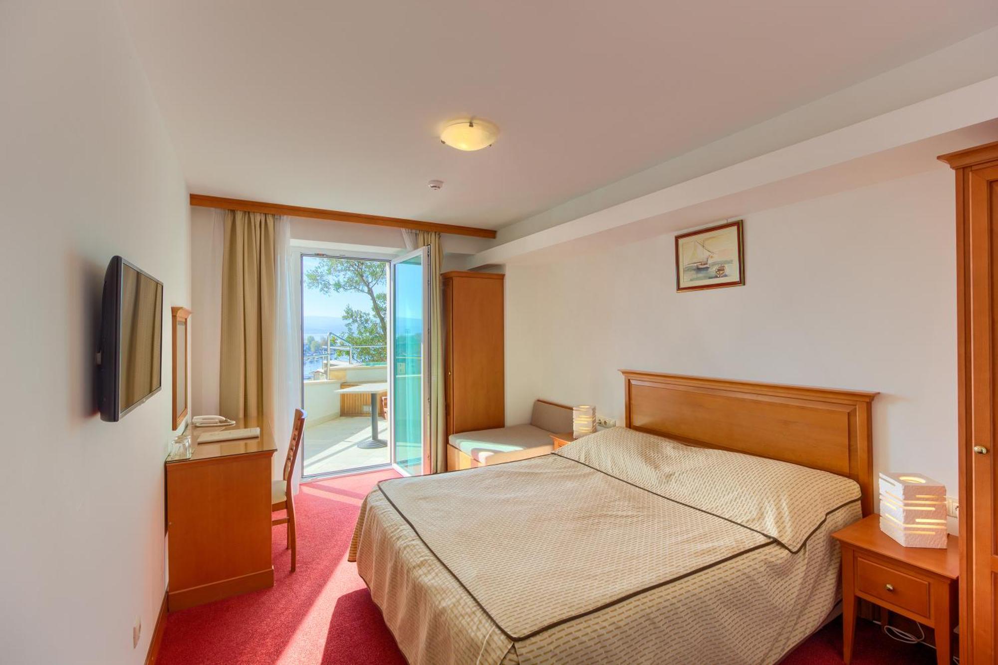 Hotel Villa Dvor (Adults Only) Omiš Стая снимка